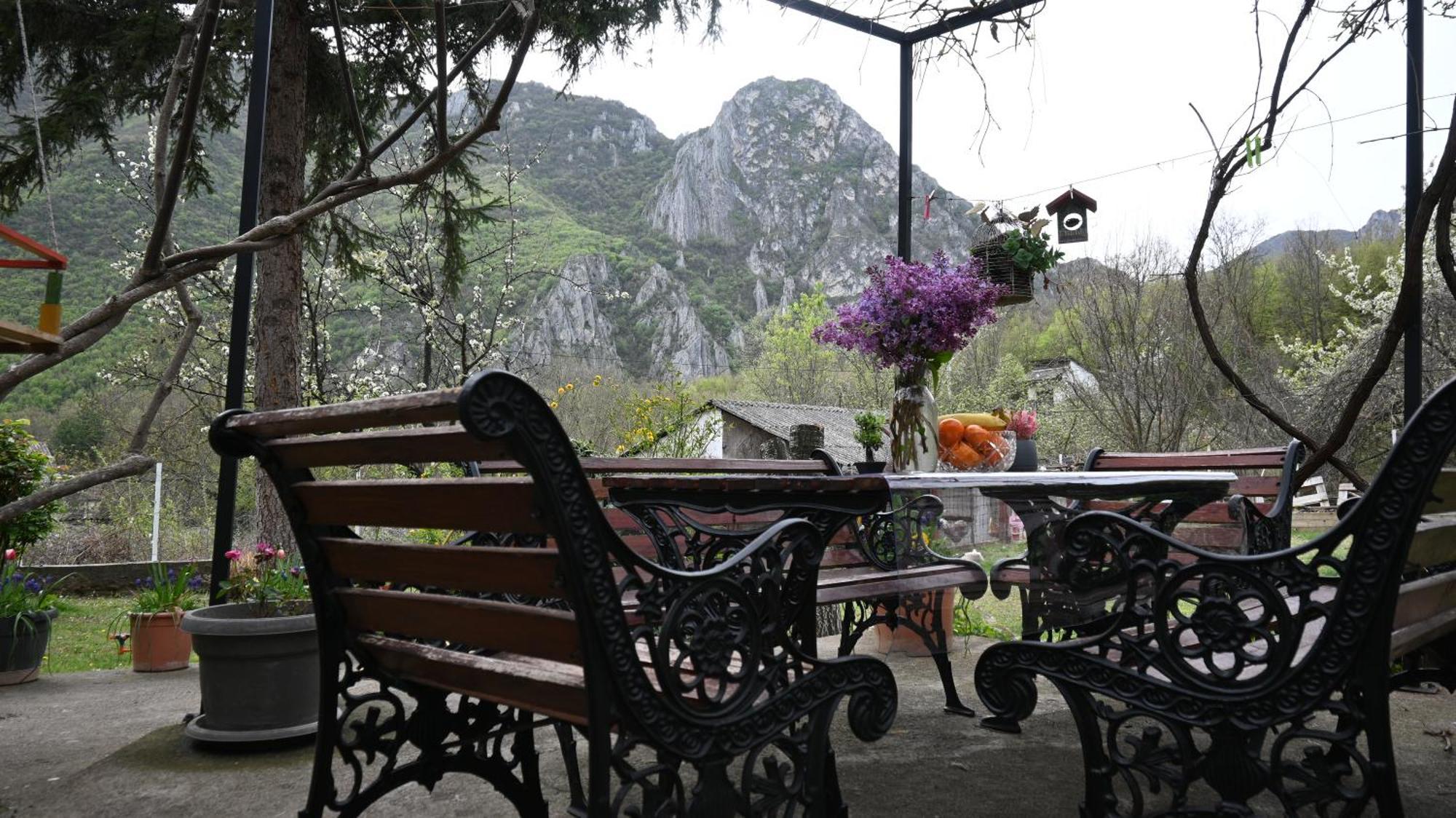 Canyon Matka - Unique Place For Stay Skopje Ngoại thất bức ảnh